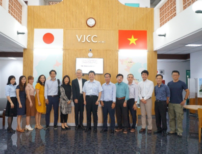 Trưởng đại diện của JICA tại Việt Nam đến thăm và làm việc với VJCC-HCMC