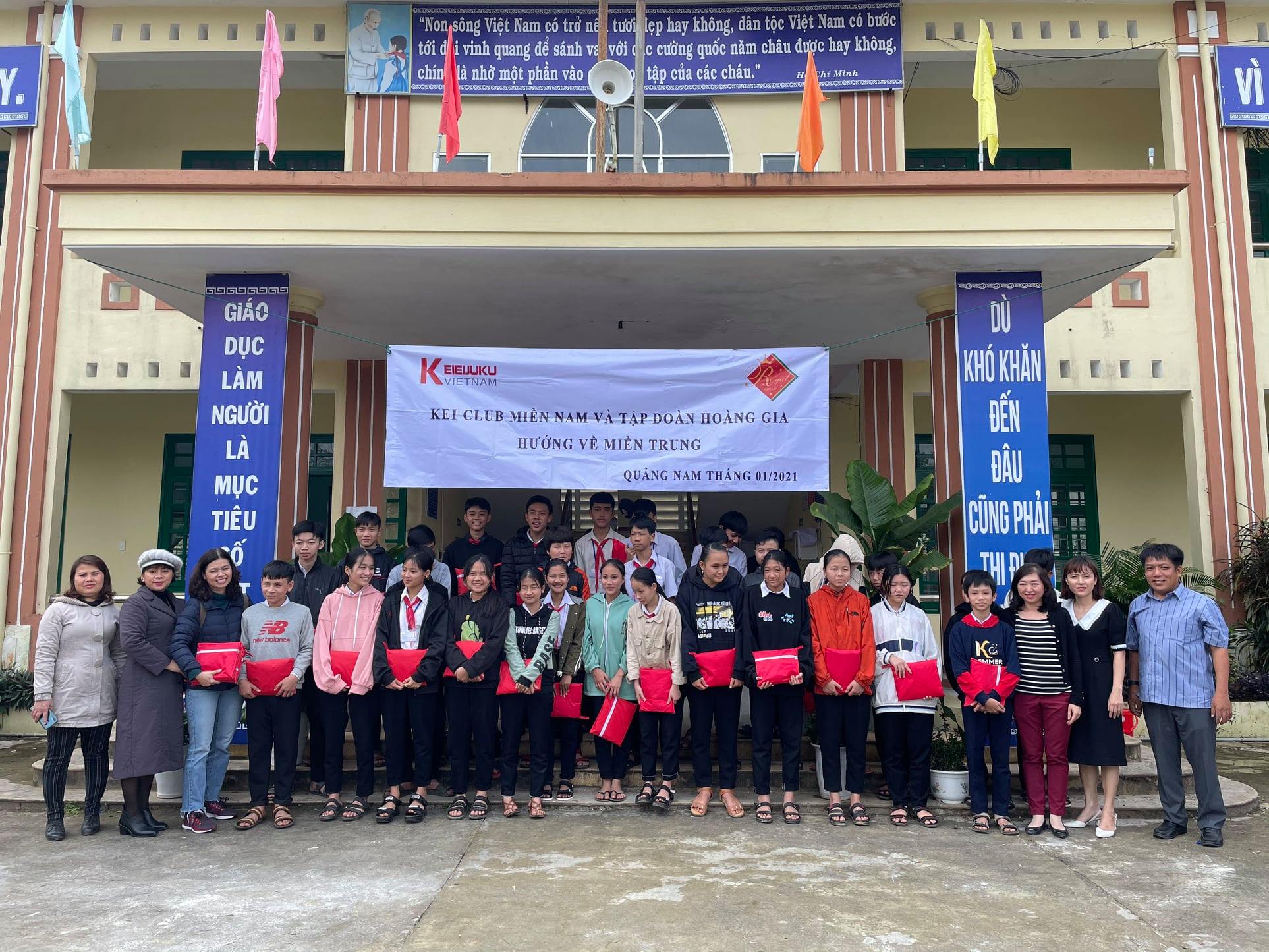 南部経営塾クラブによる、ベトナム中部地方の被災者支援活動