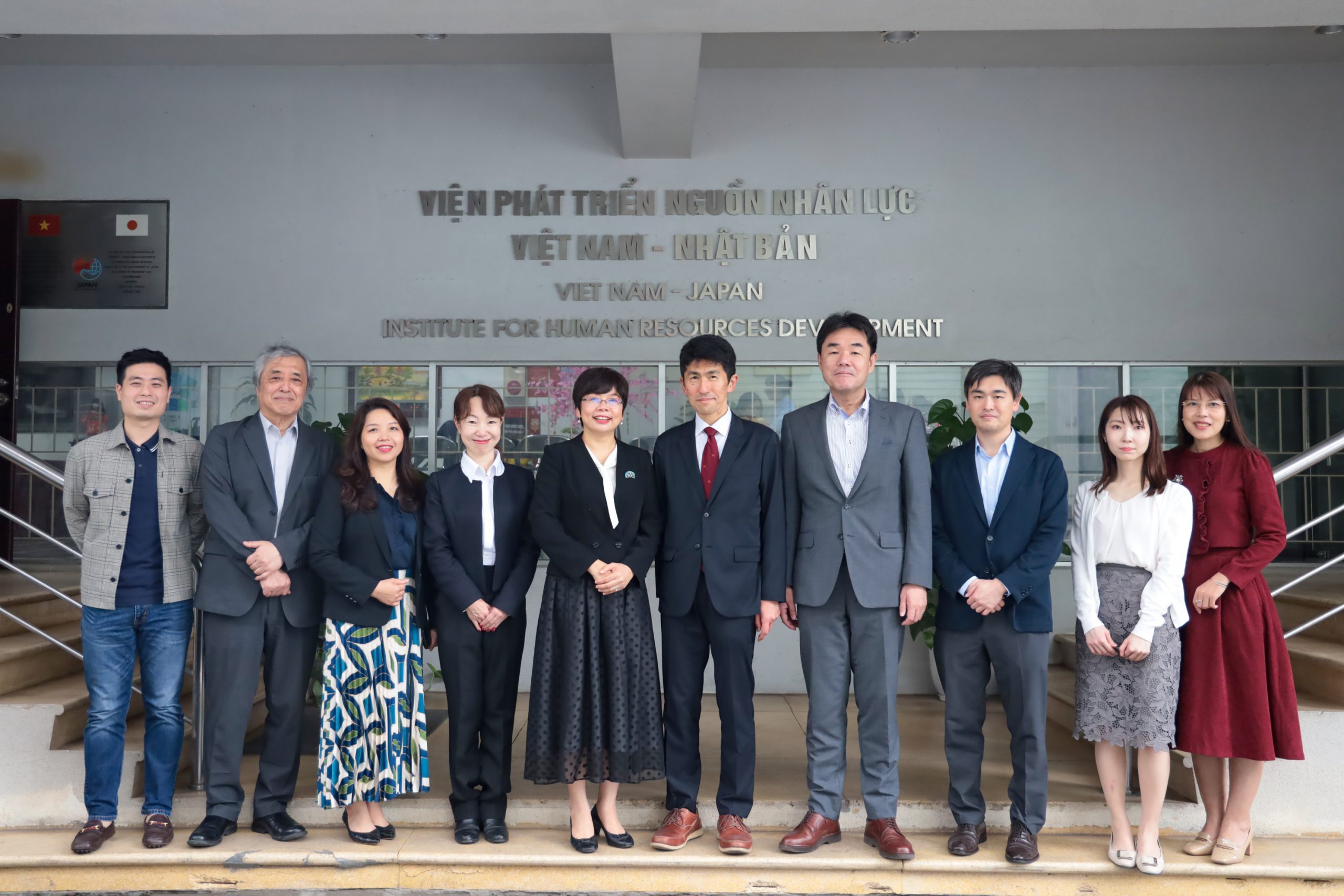 国際協力機構（JICA）八原理事及び菅野ベトナム事務所長ご一行のVJCC訪問について